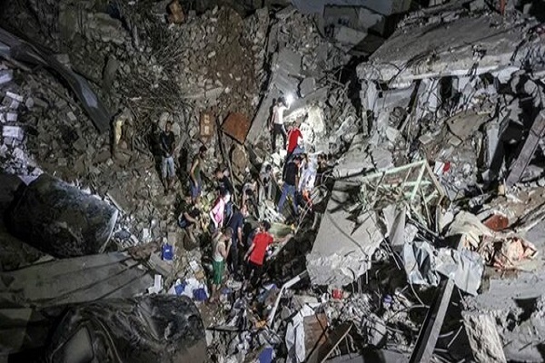 Absage der Weihnachtsfeierlichkeiten von Palästina-Anhängern in der Welt für Gaza + Foto