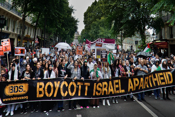 Zugeben der Auswirkungen der Israel-Boykott-Bewegung und Wiederholung der Drohung „Haus der Spinne“
