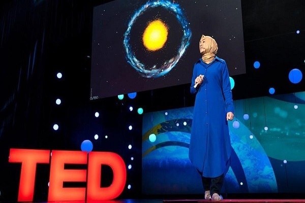 Verschleierte Wissenschaftlerin: Von Erforschung Einsteins bis zur Entdeckung von Galaxien