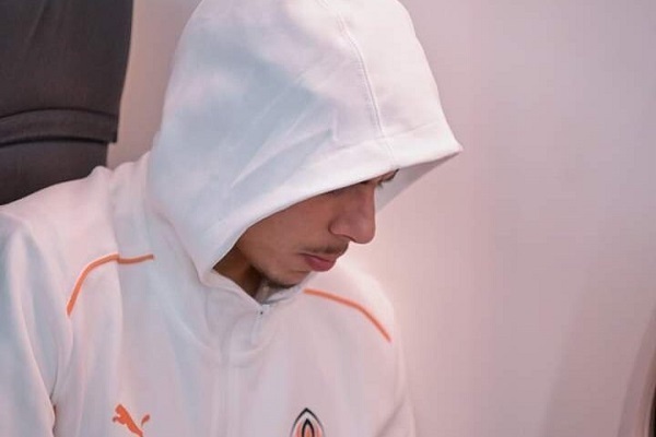 Benutzer begrüßen tunesischen Fußballspieler des ukrainischen Clubs für Rezitieren des Korans + Foto