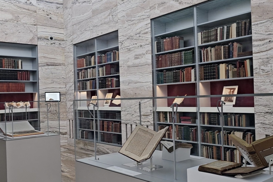 Ausstellung seltener marokkanischer Koranhandschrift in Katars Nationalbibliothek