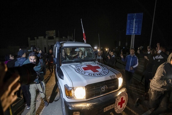 Von der Wiederaufnahme der Verhandlungen zwischen Hamas und Tel Aviv bis zum zionistischen Angriff auf den Südlibanon