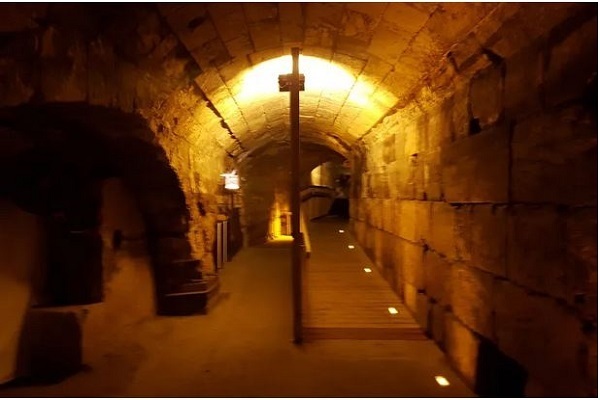 Was passiert in den Tunneln unter der Al-Aqsa-Moschee?