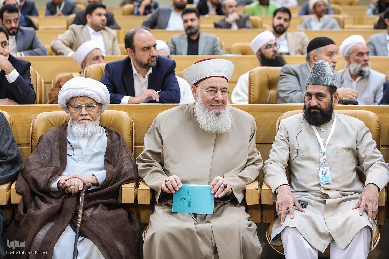 Umgang mit Exkommunikation und Schaffung von Diskursbeziehungen: Praktische Lösungen zur Erreichung der islamischen Einheit