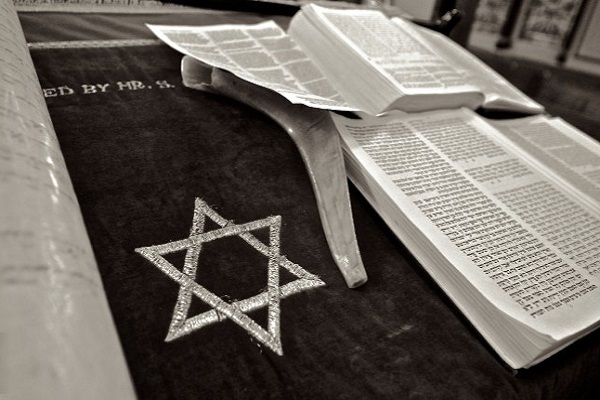 Tyrannische Politik des Zionismus beeinflusst durch heidnische Sichtweise der Juden andere Religionen