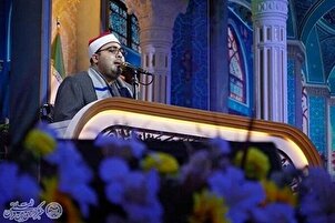 Abhalten einer Versammlung zum Kennenlernen des Korans in der Qaba-Moschee in Sanandaj