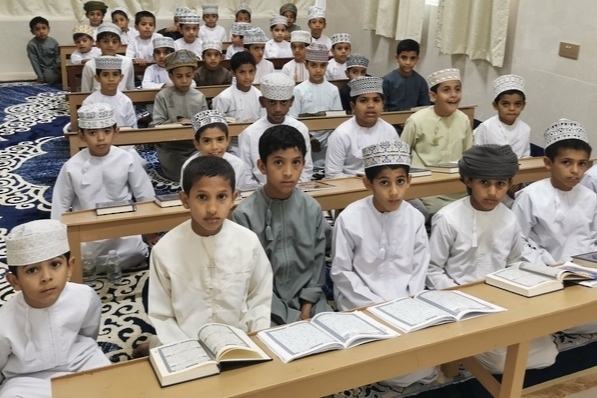 Koranschulen von Oman; Mystische Wiege der jungen Generation