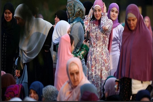 Eid al-fitr-Gebet (Fest des Fastenbrechen) auf der ganzen Welt