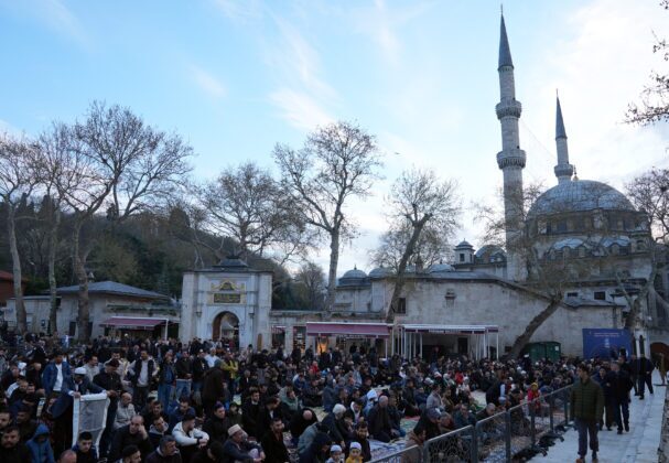 Eid al-fitr-Gebet (Fest des Fastenbrechen) auf der ganzen Welt