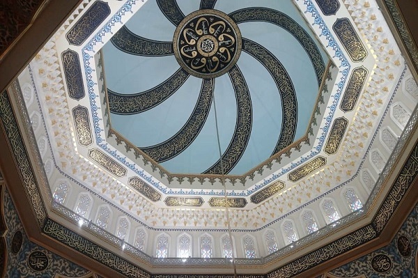 Moskauer Jame-Moschee: Exquisites Gebäude mit goldenen Kuppeln in der Hauptstadt + Video