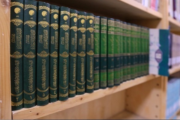 Blick auf den Status der Übersetzung im Bereich der zeitgenössischen Koran-Studien im Westen