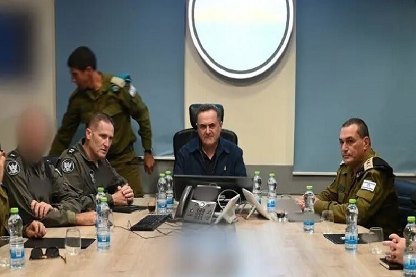 Von der zionistischen Sicherheitsbesprechung im Bunker bis Hinderung von Reportern Haifa zu betreten