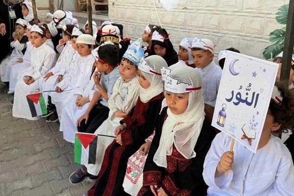Glanz der Kinder Gazas in der Koran-Kampagne „Nur“ + Fotos