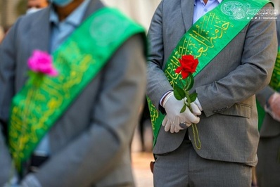 Festveranstaltung im Heiligen Schrein Imam Alis (as.)