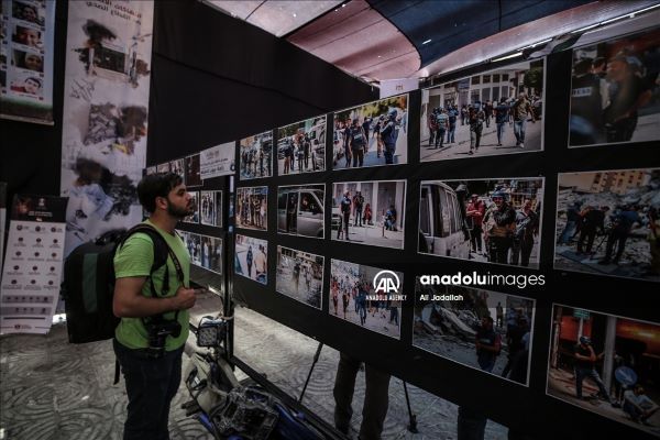 Ausstellung dokumentiert Verbrechen des zionistischen Regimes
