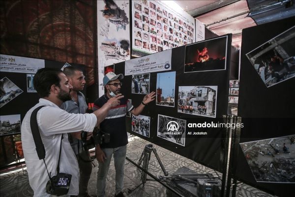 Ausstellung dokumentiert Verbrechen des zionistischen Regimes