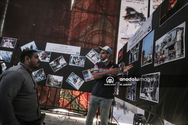 Ausstellung dokumentiert Verbrechen des zionistischen Regimes
