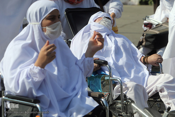 Opferfest in Alten- und Pflegeheim „Kahrizak“ gefeiert