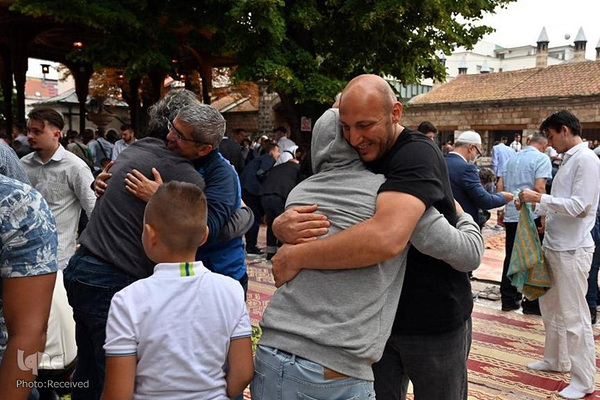 Millionen Muslime weltweit feiern Opferfest