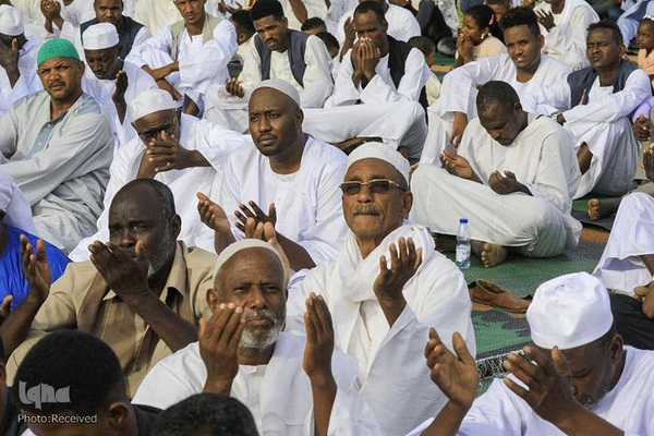 Millionen Muslime weltweit feiern Opferfest