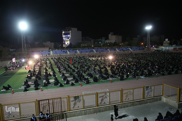 Trauerfeier unter freiem Himmel