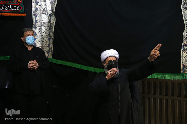 Trauerfeier für Imam Hussein (a.s.) auf dem Großen Basar von Teheran