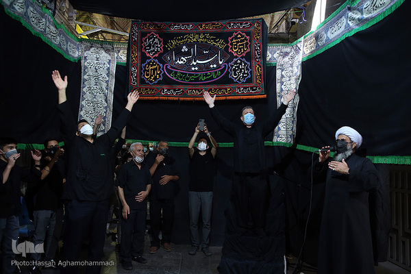 Trauerfeier für Imam Hussein (a.s.) auf dem Großen Basar von Teheran