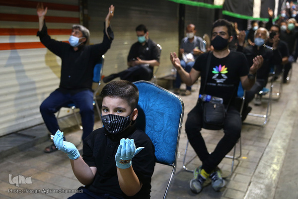 Trauerfeier für Imam Hussein (a.s.) auf dem Großen Basar von Teheran