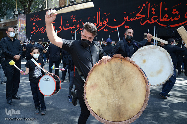 Iraner begehen landesweit den Trauertag Aschura