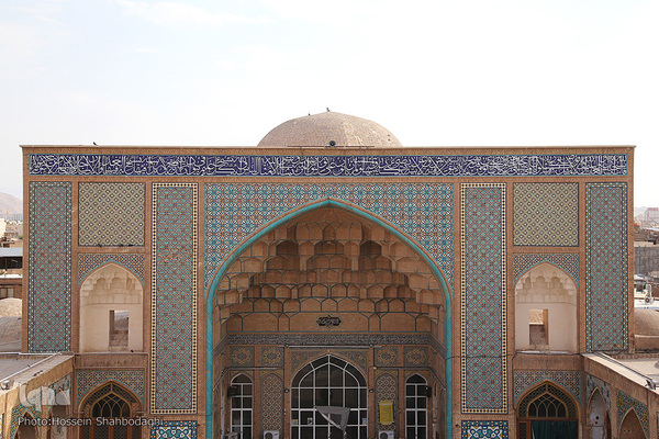 Die Große Atiq-Moschee in Qom