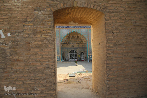 Die Große Atiq-Moschee in Qom