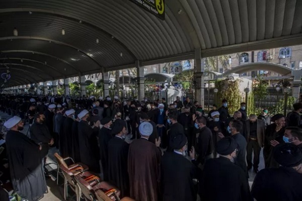 Gedenkveranstaltung zu Ehren von Ayatollah Said al-Hakim in Bayn al-Haramayn