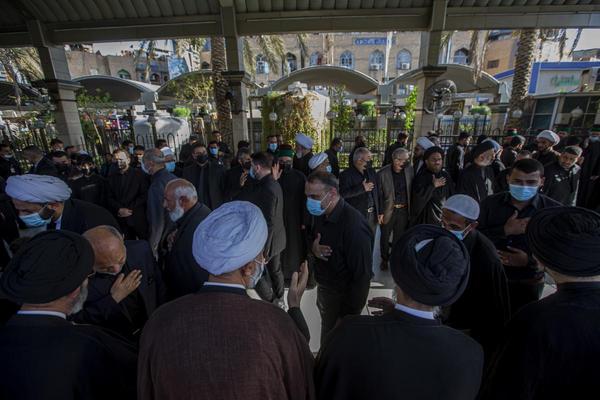 Gedenkveranstaltung zu Ehren von Ayatollah Said al-Hakim in Bayn al-Haramayn