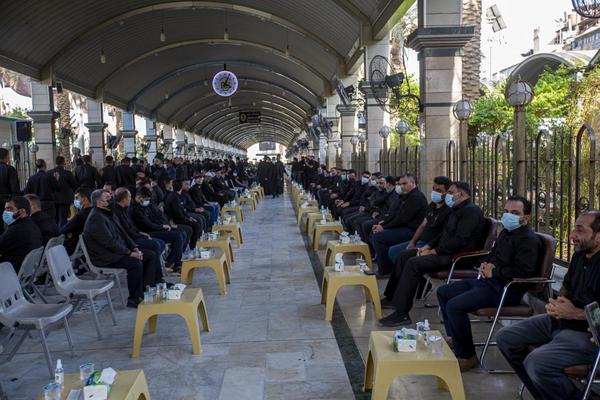Gedenkveranstaltung zu Ehren von Ayatollah Said al-Hakim in Bayn al-Haramayn