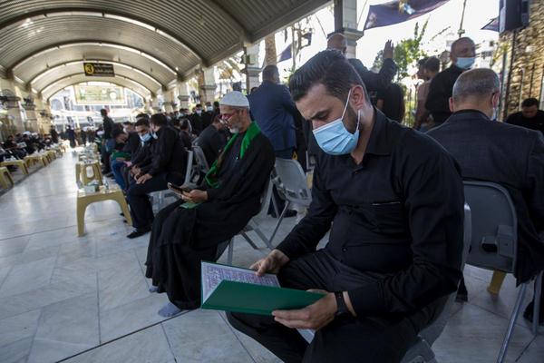 Gedenkveranstaltung zu Ehren von Ayatollah Said al-Hakim in Bayn al-Haramayn