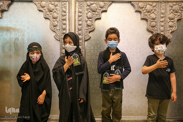 Kinder-Versammlung zum Gedenken an dreijährige Tochter von Imam Hussein