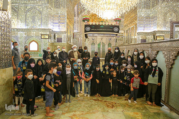 Kinder-Versammlung zum Gedenken an dreijährige Tochter von Imam Hussein