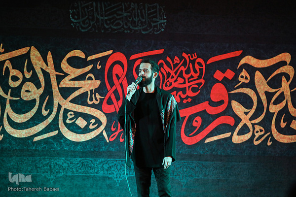 Lange Speisetafel zum Gedenken an „Ruqayya bint al Hussein“ gedeckt