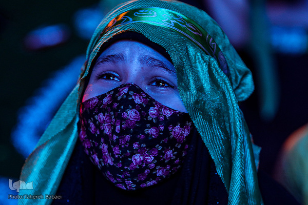 Lange Speisetafel zum Gedenken an „Ruqayya bint al Hussein“ gedeckt