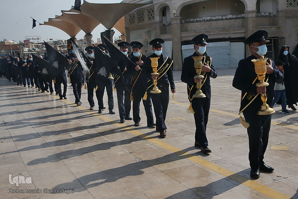 Trauerprozession für Imam Rida (a.s.) durch die heilige Stadt Qom
