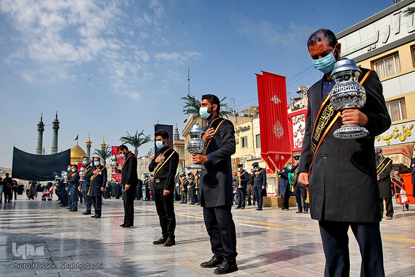 Trauerprozession für Imam Rida (a.s.) durch die heilige Stadt Qom