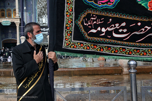 Trauerprozession für Imam Rida (a.s.) durch die heilige Stadt Qom