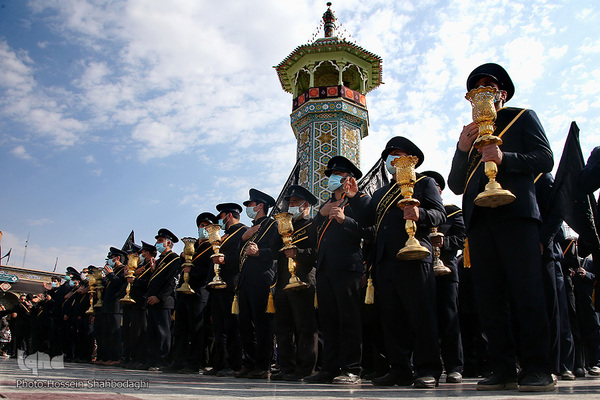 Trauerprozession für Imam Rida (a.s.) durch die heilige Stadt Qom