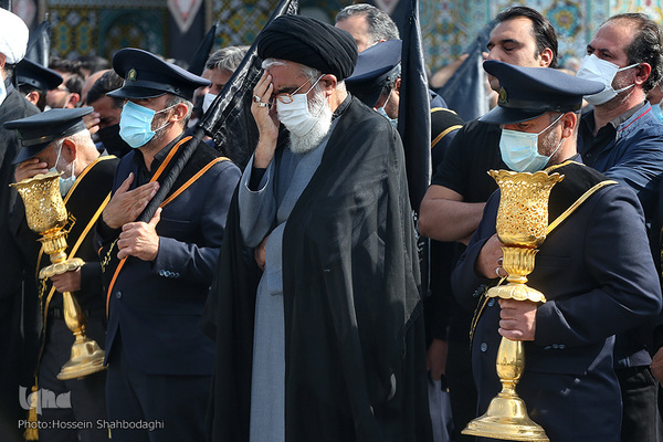 Trauerprozession für Imam Rida (a.s.) durch die heilige Stadt Qom