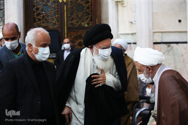 Gedenkveranstaltung zu Ehren von Allama Hasanzadeh Amoli in Qom