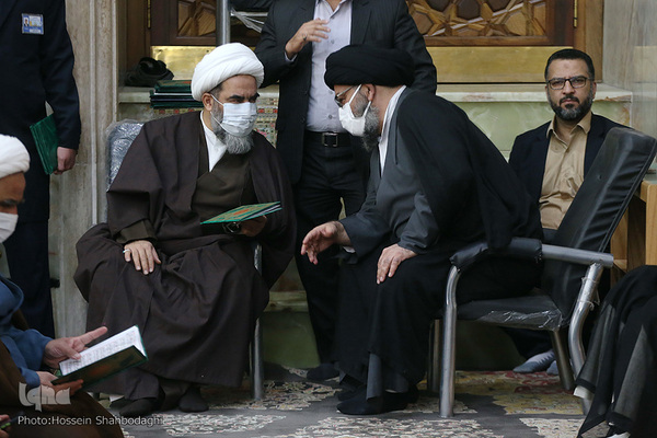 Gedenkveranstaltung zu Ehren von Allama Hasanzadeh Amoli in Qom