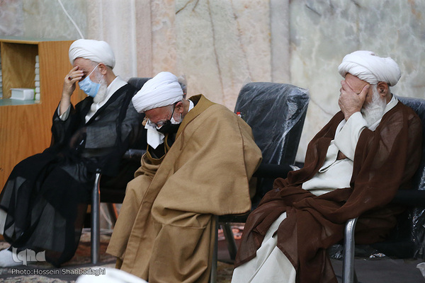 Gedenkveranstaltung zu Ehren von Allama Hasanzadeh Amoli in Qom