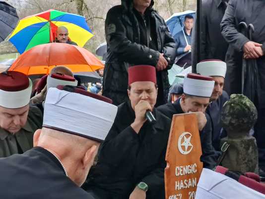 Gebetskette von General Soleimnai wurde als Grabbeigabe dem Verstorbenen mit ins Grab gelegt