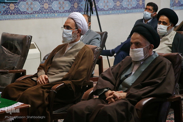 Gedenkveranstaltung zum 40. Todestag von Allama Tabatabai in Qom