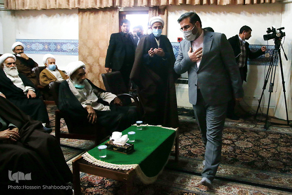 Gedenkveranstaltung zum 40. Todestag von Allama Tabatabai in Qom